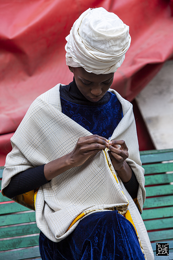 Golden Zephyro Stole