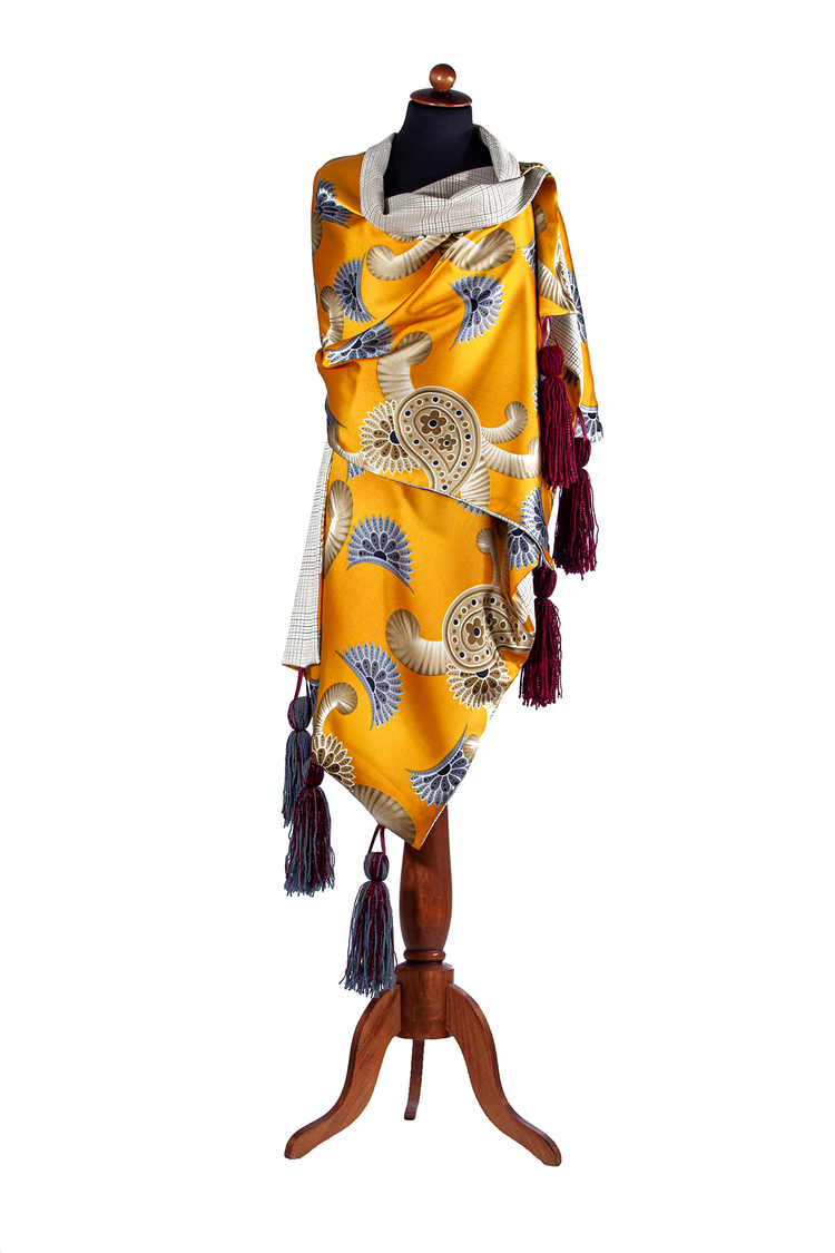 Golden Zephyro Stole