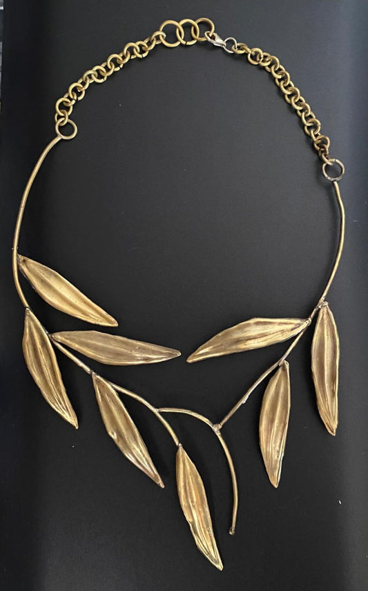 Elaia Necklace