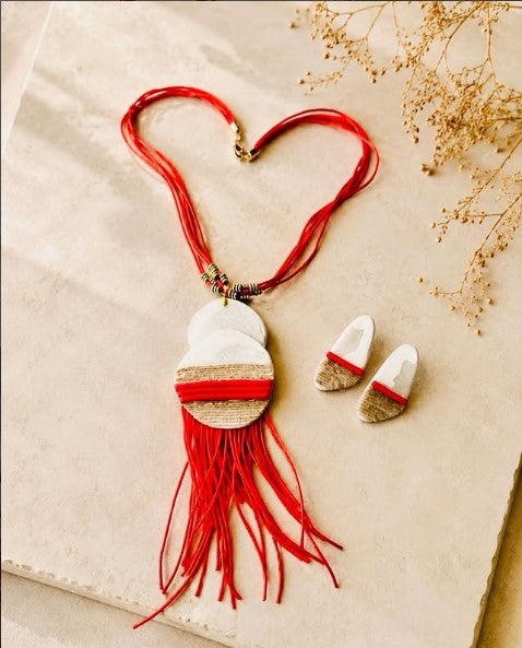 Collana Rosso di Natura